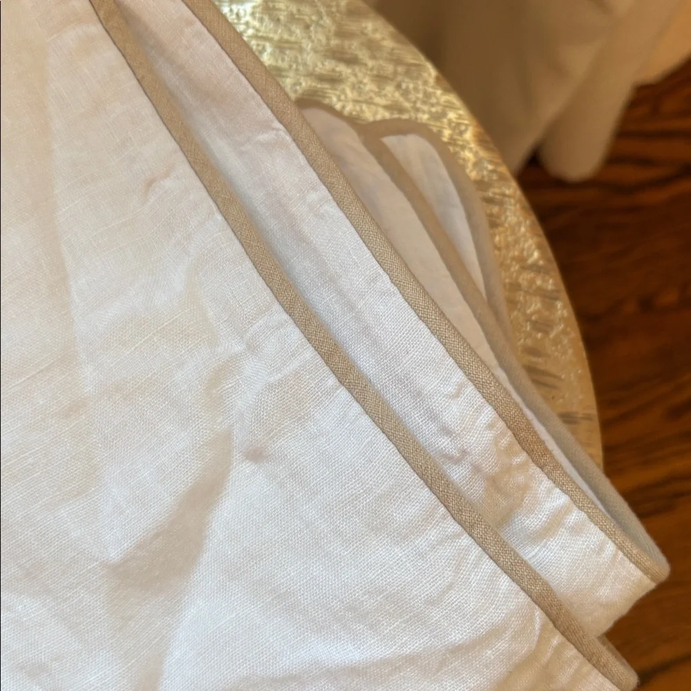 Quince White Cotton Duvet Cover Set with Contrast Piping